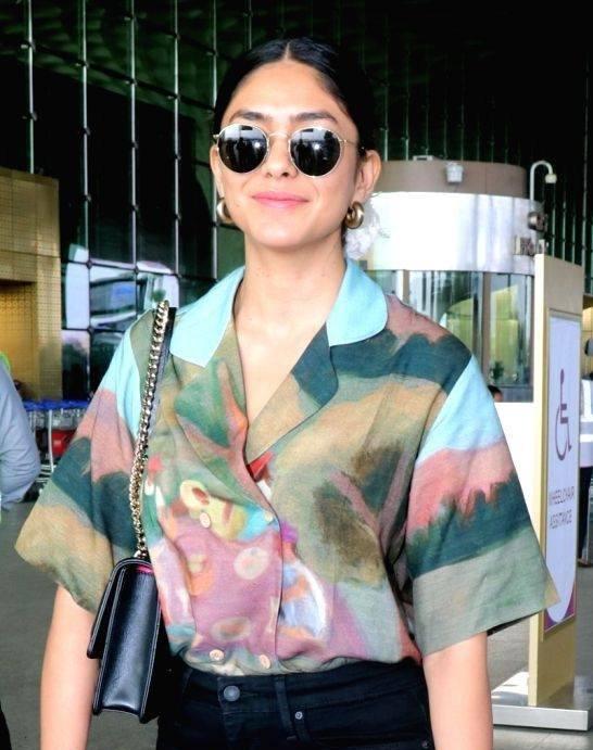 mrunal-thakur-vijay-devarkonda-love